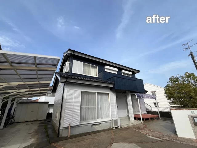 こんにちは😃
施工物件のご紹介です✨

✨工事内容✨
足場工事
洗浄工事
目地打替え工事 
外壁塗装
屋根塗装
他付帯部分塗装
外塀塗装
戸袋塗装
ベランダ補修工事
屋根ずれ補修
軒天井一部張替

外壁は、2色で塗装しております。

外壁　青系　75-20D
外壁　白系　N-82
屋根　ストレートブラック
戸袋　黒系　N-90
外塀  白系　25-90A

外壁塗装工事と一緒に、傷んでいるところ復旧工事を行いました！一部張替でしたり、ベランダ復旧工事を行い、その上からしっかり塗装しました😌
ご依頼頂き、ありがとうございました🙇

#宮崎
#宮崎塗装
#塗装宮崎
#宮崎塗装店 
#塗装 
#外壁塗装
#外壁塗装宮崎
#宮崎外壁塗装
#宮崎塗装
#屋根
#屋根塗装
#屋根塗装宮崎
#宮崎屋根塗装
#宮崎リフォーム
#リフォーム宮崎
#リフォーム
#宮崎工務店
#宮崎市工務店
#宮崎工務店
#屋根葺き替え 
#宮崎オール電化 
#宮崎エコキュート
#宮崎トイレリフォーム
#宮崎キッチンリフォーム