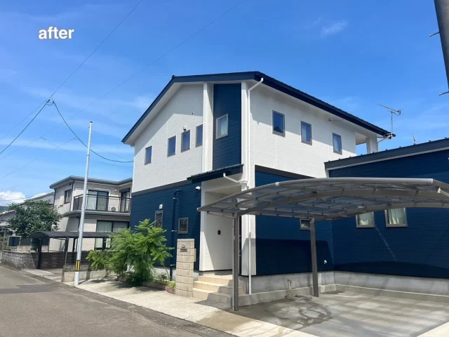 こんにちは😃
施工物件のご紹介です✨

✨工事内容✨
足場工事
洗浄工事
目地打替え工事 
外壁塗装
他付帯部分塗装
シャッターBOX塗装

外壁は、2色で塗装しております。

外壁　ベージュ系　25-80A
外壁　青系　75-20D
シャッターBOX サッシ色

ご依頼頂きありがとうございました🙇
お色を変えられてガラッと雰囲気がかわりました😌✨
お家の駐車場、門柱をしっかり高圧洗浄機で汚れをおとしたので、玄関周りからとても素敵になりました💓🥺

#宮崎
#宮崎塗装
#塗装宮崎
#宮崎塗装店 
#塗装 
#外壁塗装
#外壁塗装宮崎
#宮崎外壁塗装
#宮崎塗装
#屋根
#屋根塗装
#屋根塗装宮崎
#宮崎屋根塗装
#宮崎リフォーム
#リフォーム宮崎
#リフォーム
#宮崎工務店
#宮崎市工務店
#宮崎工務店
#屋根葺き替え 
#宮崎オール電化 
#宮崎エコキュート
#宮崎トイレリフォーム
#宮崎キッチンリフォーム
