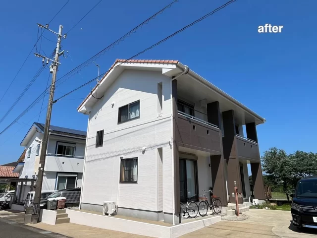 こんにちは😃
施工物件のご紹介です✨

✨工事内容✨
足場工事
洗浄工事
目地打替え工事 
外壁塗装
他付帯部分塗装
外塀塗装
シャッターBOX塗装

外壁は、2色で塗装しております。

外壁　ベージュ系　15-90B
外壁　ブラウン系　15-40B

ご依頼頂きありがとうございました🙇
きれいなベージュのお色です😌✨付帯部にあたる帯のいろは、外壁のお色に合わせたいとのご希望でしたので、外壁に合わせて塗装致しました💕😊

#宮崎
#宮崎塗装
#塗装宮崎
#宮崎塗装店 
#塗装 
#外壁塗装
#外壁塗装宮崎
#宮崎外壁塗装
#宮崎塗装
#屋根
#屋根塗装
#屋根塗装宮崎
#宮崎屋根塗装
#宮崎リフォーム
#リフォーム宮崎
#リフォーム
#宮崎工務店
#宮崎市工務店
#宮崎工務店
#屋根葺き替え 
#宮崎オール電化 
#宮崎エコキュート
#宮崎トイレリフォーム
#宮崎キッチンリフォーム