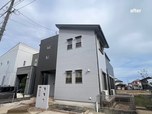 こんにちは😃
施工物件のご紹介です✨

✨工事内容✨
足場工事
洗浄工事
目地打替え工事 
外壁塗装
屋根塗装
他付帯部分塗装
ベランダ塗装
外塀塗装

外壁は、2色で塗装。

外壁　グレー系　N-65
外壁　茶系　19-30A
屋根　ディープグレー
外塀　グレー系N-65
シャッターBOX 22-60B

工事ご依頼いただきましてありがとうございました🙇

#宮崎
#宮崎塗装
#塗装宮崎
#宮崎塗装店 
#塗装 
#外壁塗装
#外壁塗装宮崎
#宮崎外壁塗装
#宮崎塗装
#屋根
#屋根塗装
#屋根塗装宮崎
#宮崎屋根塗装
#宮崎リフォーム
#リフォーム宮崎
#リフォーム
#宮崎工務店
#宮崎市工務店
#宮崎工務店
#屋根葺き替え 
#宮崎オール電化 
#宮崎エコキュート
#宮崎トイレリフォーム
#宮崎キッチンリフォーム