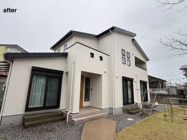 こんにちは😃
施工物件のご紹介です✨

✨工事内容✨
足場工事
洗浄工事
目地工事 
外壁屋根塗装
他付帯部分塗装

外壁は、1色で塗装。
艶を少し抑えた半艶塗装

外壁　ベージュ系　22-85B 半艶
屋根　ココナッツ

工事ご依頼いただきましてありがとうございました🙇

#宮崎
#宮崎塗装
#塗装宮崎
#宮崎塗装店 
#塗装 
#外壁塗装
#外壁塗装宮崎
#宮崎外壁塗装
#宮崎塗装
#屋根
#屋根塗装
#屋根塗装宮崎
#宮崎屋根塗装
#宮崎リフォーム
#リフォーム宮崎
#リフォーム
#宮崎工務店
#宮崎市工務店
#宮崎工務店
#屋根葺き替え 
#宮崎オール電化 
#宮崎エコキュート