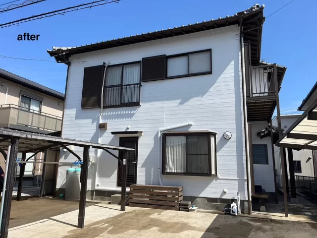 こんにちは😃
施工物件のご紹介です✨

✨工事内容✨
足場工事
洗浄工事
目地工事 
外壁塗装
他付帯部分塗装

外壁は、1色で塗装。

外壁　全体　グレー系　75-90A

工事ご依頼いただきましてありがとうございました🙇

#宮崎
#宮崎塗装
#塗装宮崎
#宮崎塗装店 
#塗装 
#外壁塗装
#外壁塗装宮崎
#宮崎外壁塗装
#宮崎塗装
#屋根
#屋根塗装
#屋根塗装宮崎
#宮崎屋根塗装
#宮崎リフォーム
#リフォーム宮崎
#リフォーム
#宮崎工務店
#宮崎市工務店
#宮崎工務店
#屋根葺き替え 
#宮崎オール電化 
#宮崎エコキュート