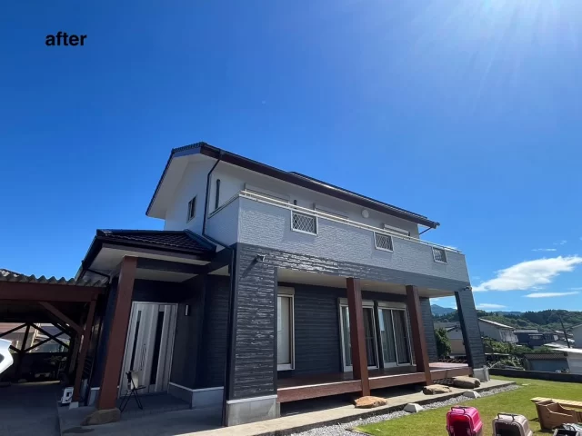こんにちは😃
施工物件のご紹介です✨

✨工事内容✨
足場工事
洗浄工事
目地打替工事 
外壁屋根塗装
他付帯部分塗装

外壁は、2色で塗装

外壁　2F  N-70
外壁　1F  N-25
屋根　ブラック

工事ご依頼いただきましてありがとうございました🙇

#宮崎
#宮崎塗装
#塗装宮崎
#宮崎塗装店 
#塗装 
#外壁塗装
#外壁塗装宮崎
#宮崎外壁塗装
#宮崎塗装
#屋根
#屋根塗装
#屋根塗装宮崎
#宮崎屋根塗装
#宮崎リフォーム
#リフォーム宮崎
#リフォーム
#宮崎工務店
#宮崎市工務店
#宮崎工務店
#屋根葺き替え 
#宮崎オール電化 
#宮崎エコキュート