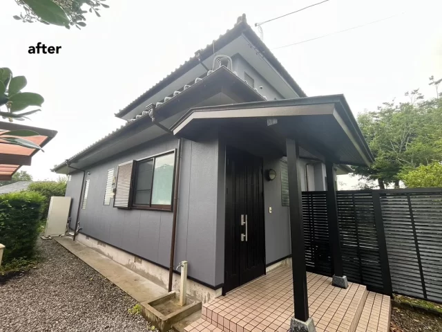 こんにちは😃
施工物件のご紹介です✨

✨工事内容✨
足場工事
洗浄工事
目地打替工事 
外壁塗装
他付帯部分塗装
瓦隙間一部補修工事

外壁は、1色で塗装
艶を少し抑えた半艶塗装

外壁　全体　青系　75-40B半艶

工事ご依頼いただきましてありがとうございました🙇

#宮崎
#宮崎塗装
#塗装宮崎
#宮崎塗装店 
#塗装 
#外壁塗装
#外壁塗装宮崎
#宮崎外壁塗装
#宮崎塗装
#屋根
#屋根塗装
#屋根塗装宮崎
#宮崎屋根塗装
#宮崎リフォーム
#リフォーム宮崎
#リフォーム
#宮崎工務店
#宮崎市工務店
#宮崎工務店
#屋根葺き替え 
#宮崎オール電化 
#宮崎エコキュート