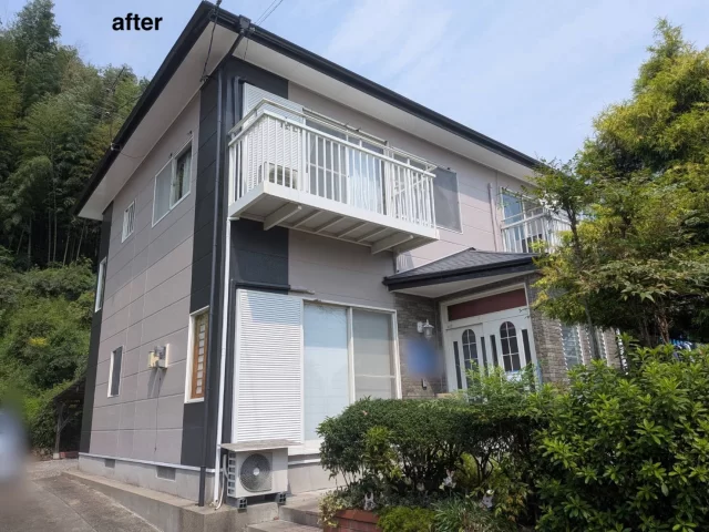 こんにちは😃
施工物件のご紹介です✨

✨工事内容✨
足場工事
洗浄工事
目地打替工事 
外壁屋根塗装
他付帯部分塗装

外壁は、2色で塗装

外壁  全体　ベージュ系　15-65B
外壁　角　　グレー系　　N-25
屋根　クラウドグレー

工事ご依頼いただきましてありがとうございました🙇

#宮崎
#宮崎塗装
#塗装宮崎
#宮崎塗装店 
#塗装 
外壁塗装
外壁塗装宮崎
宮崎外壁塗装
宮崎塗装
屋根
屋根塗装
屋根塗装宮崎
宮崎屋根塗装
宮崎リフォーム
リフォーム宮崎
リフォーム
宮崎工務店
宮崎市工務店
宮崎工務店
屋根葺き替え 
宮崎オール電化 
宮崎エコキュート