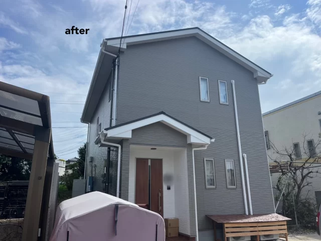 こんにちは😃
施工物件のご紹介です✨

✨工事内容✨
足場工事
洗浄工事
目地打替工事 
外壁屋根塗装
他付帯部分塗装

外壁は、3色で塗装
外壁  2階　グレー系　22-50B
外壁　1階  茶系　22-40B
外壁　玄関まわり　白系　N-90
屋根　ココナッツ

工事ご依頼いただきましてありがとうございました🙇

#宮崎
#宮崎塗装
#塗装宮崎
#宮崎塗装店 
#塗装 
外壁塗装
外壁塗装宮崎
宮崎外壁塗装
宮崎塗装
屋根
屋根塗装
屋根塗装宮崎
宮崎屋根塗装
宮崎リフォーム
リフォーム宮崎
リフォーム
宮崎工務店
宮崎市工務店
宮崎工務店
屋根葺き替え 
宮崎オール電化 
宮崎エコキュート